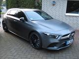 Mercedes-Benz Mercedes-AMG A 35, 4MATIC DCT, Panorama 19 Zoll  - graue Mercedes-Benz A 35 AMG