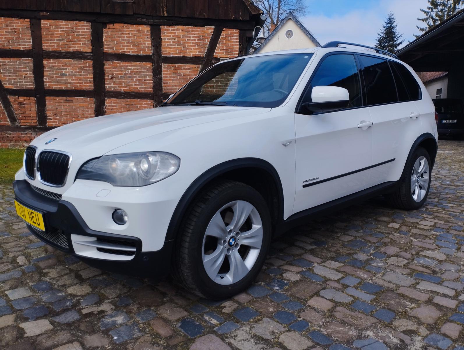 BMW X5 30d Vollausstattung *Topzustand* SH gepflegt 