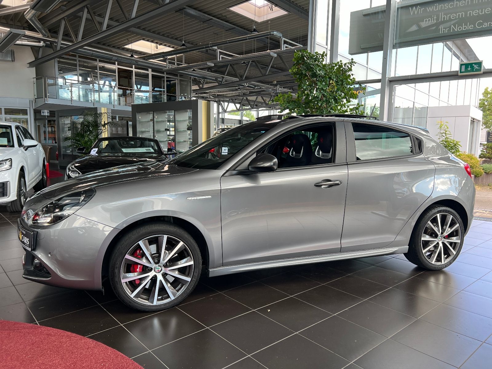 Fahrzeugabbildung Alfa Romeo Giulietta Super Veloce PANO XENON SHZ