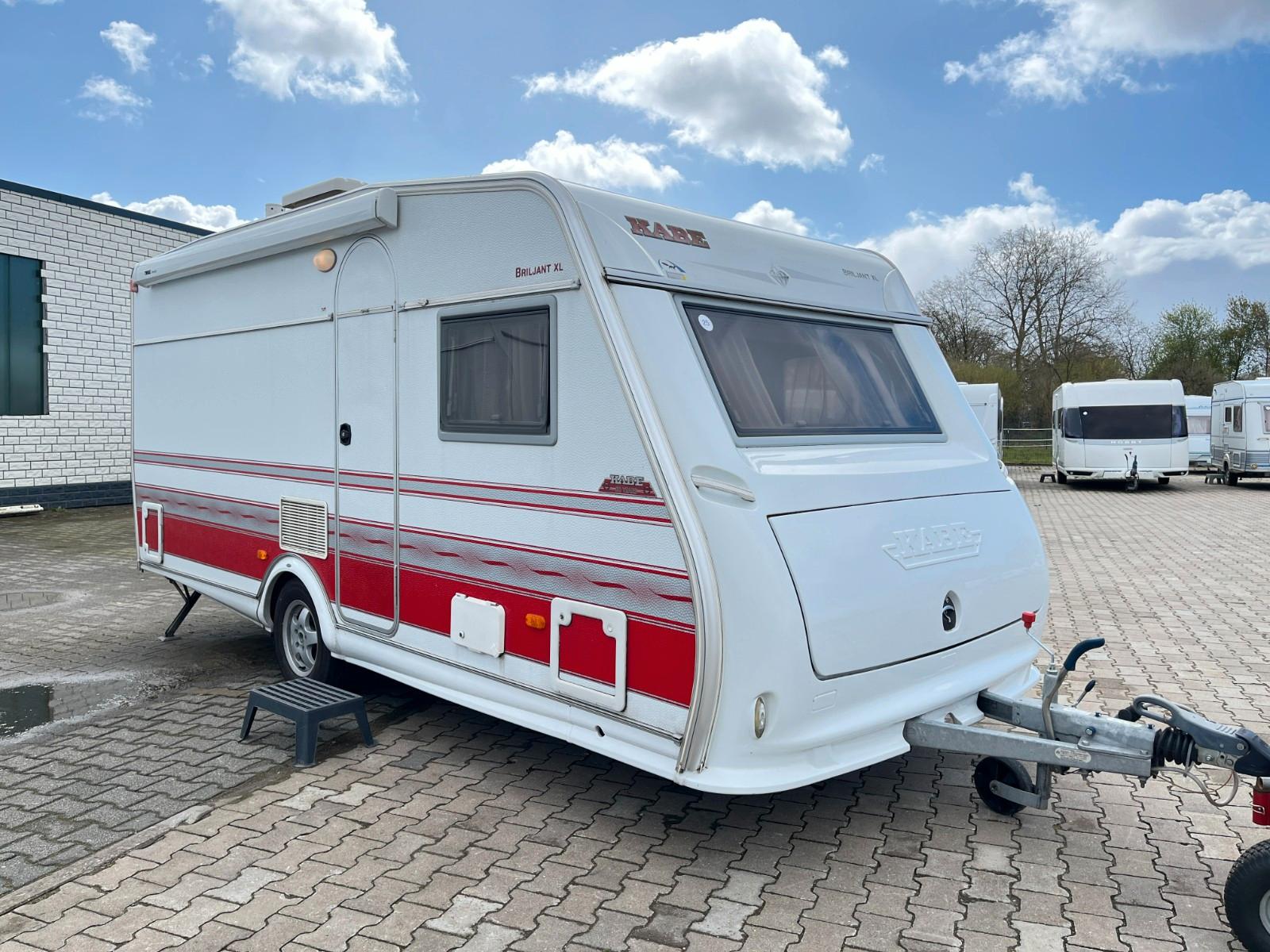 Kabe BRILJANT XL 470-R.Sitz/Franz.Bett/Mover/Markise