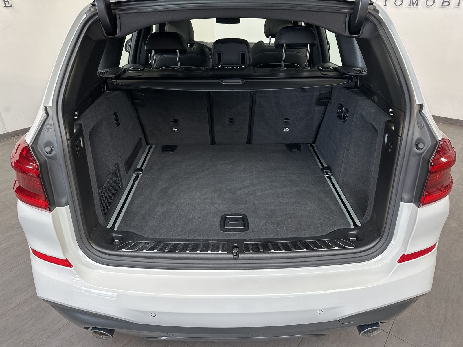 Fahrzeugabbildung BMW X3 xDrive30d M-Sport NAV+LED+AHK+PANO+HUD+ACC+PP