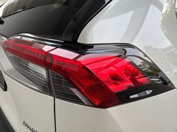 Toyota RAV 4 - 11