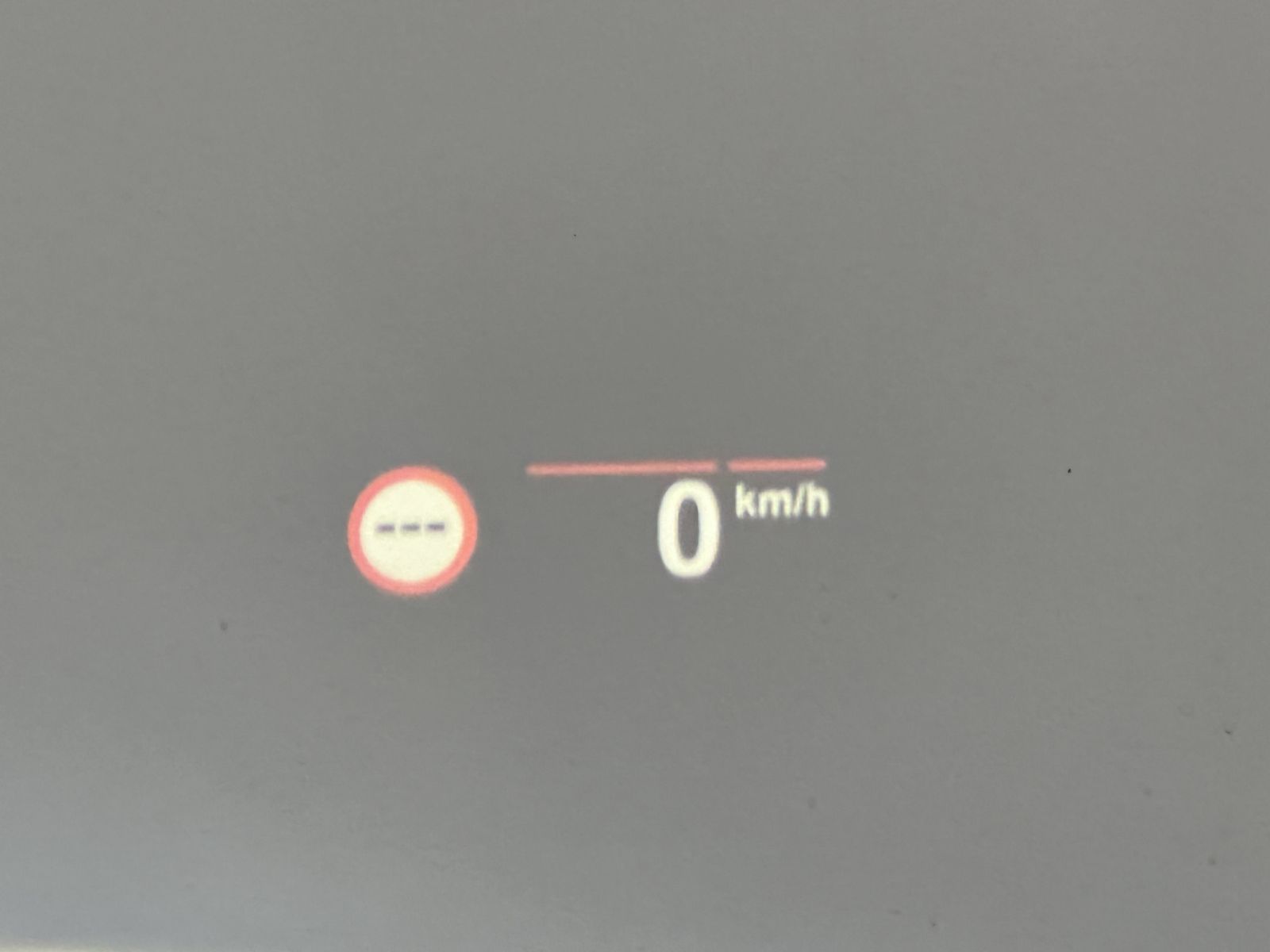 Fahrzeugabbildung BMW 330e Touring xDrive M-Sport NAV+LASER+PANO+HUD