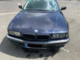 BMW 730 E38 - BMW 730: E38