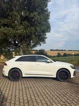 Audi Q8 SLINE 50 TDI 286 quattro tiptronic - - Audi Q8 mit Panoramadach