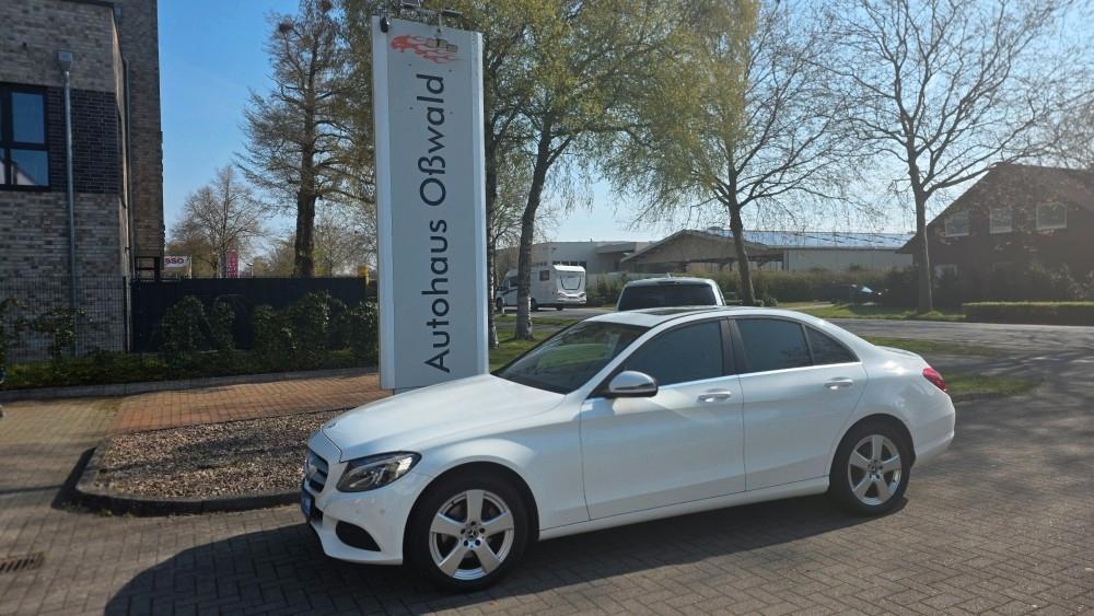 Mercedes-Benz C 200 CGI Limousine Sedan Leder Klima