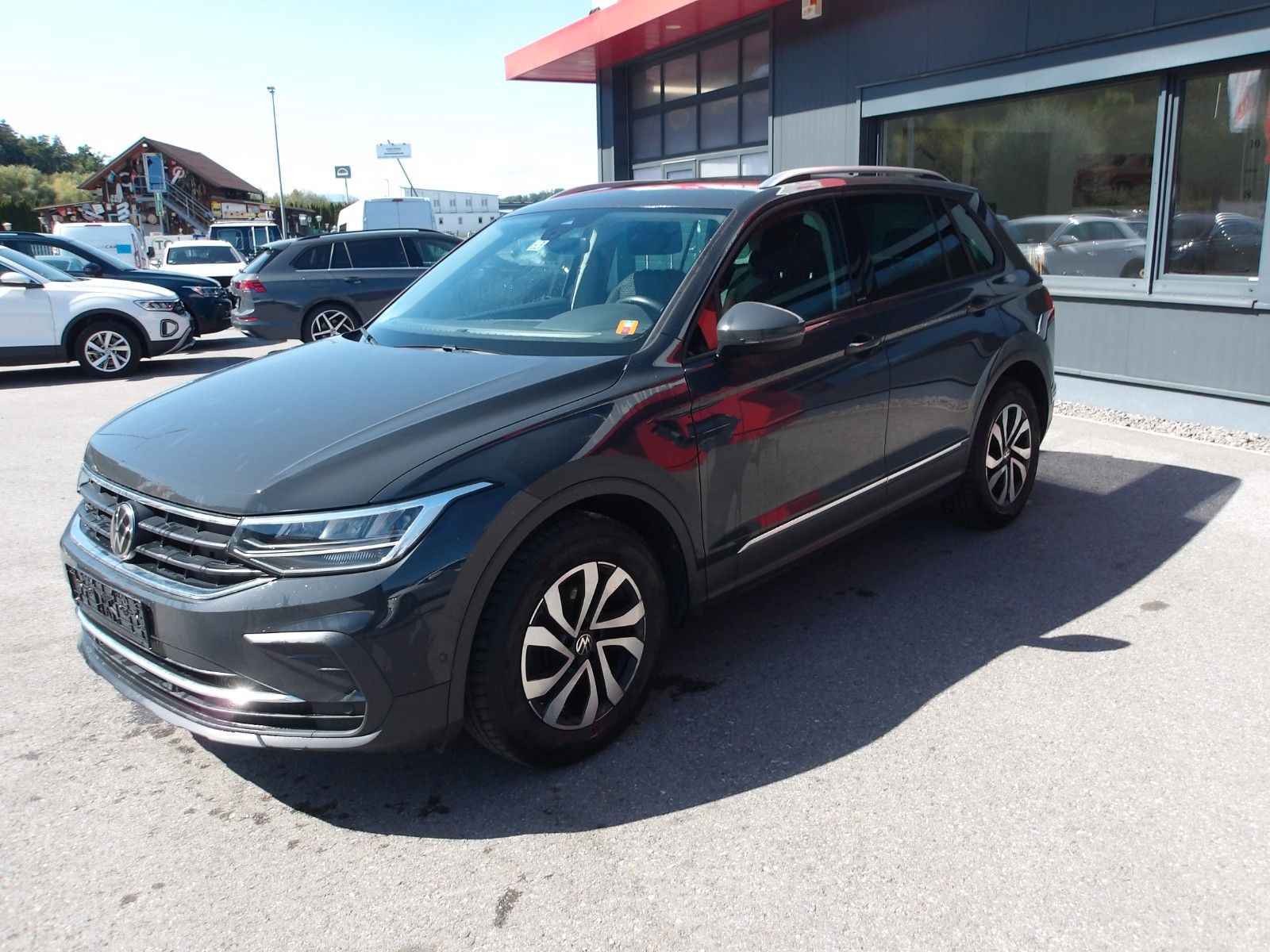 Volkswagen Tiguan Active DSG *LED*NAVI*EXP. 13990*