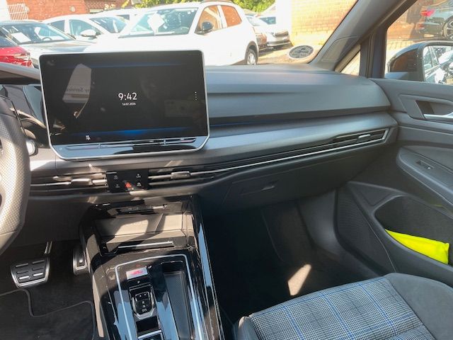 Volkswagen Golf - Bild 11