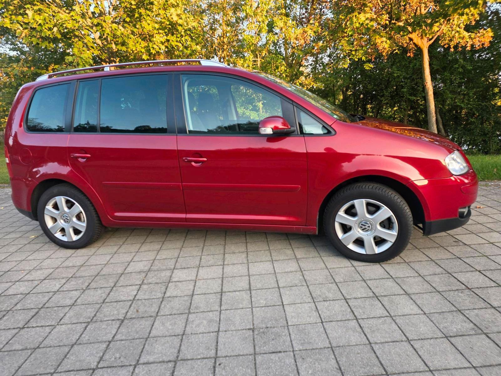 Volkswagen Touran 2004 — photo 10