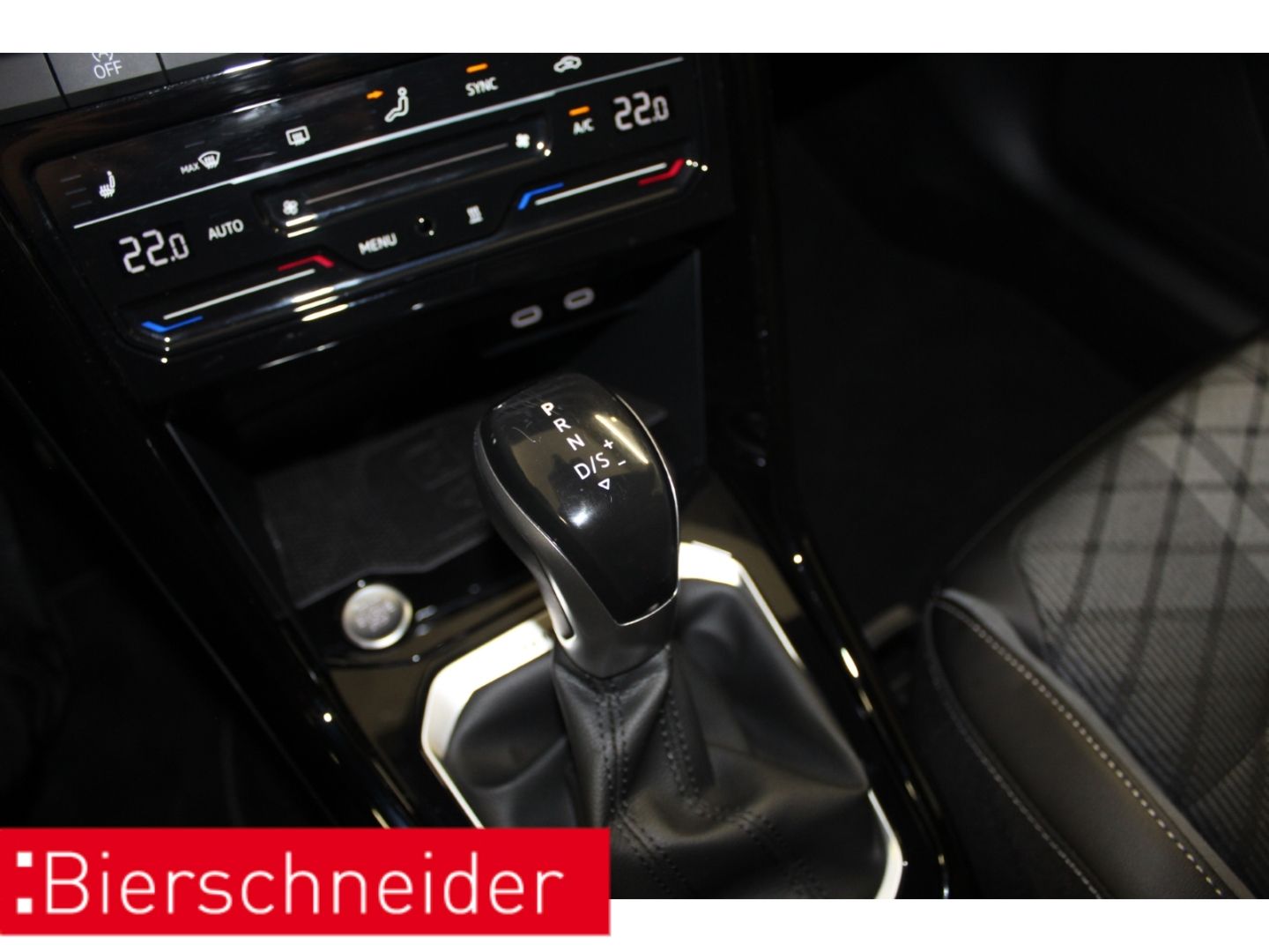 Volkswagen T-Roc - Bild 9
