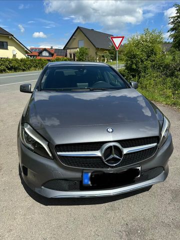 MERCEDES-BENZ Mercedes-Benz A 180