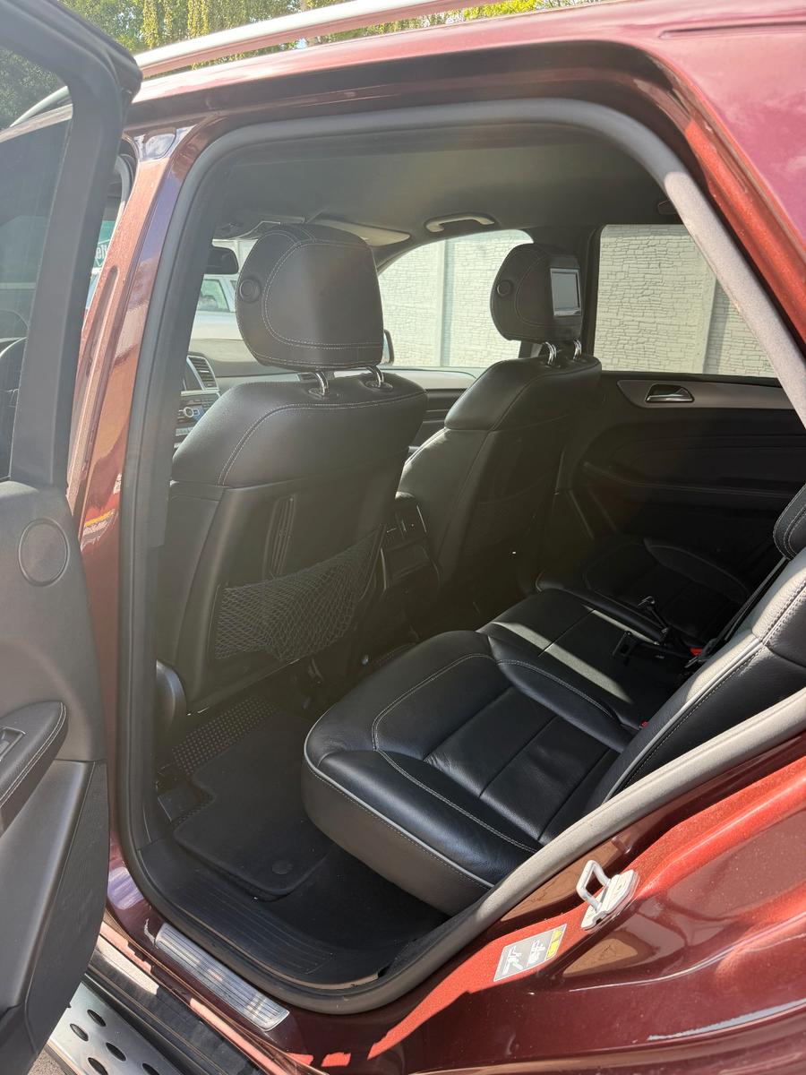 Mercedes-Benz ML 350 BlueTEC 4   Vollausstattung