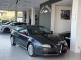 Alfa Romeo GT 1.9 JTDM 16V Distinctive Gancio Tr - Alfa Romeo GT: Jtd