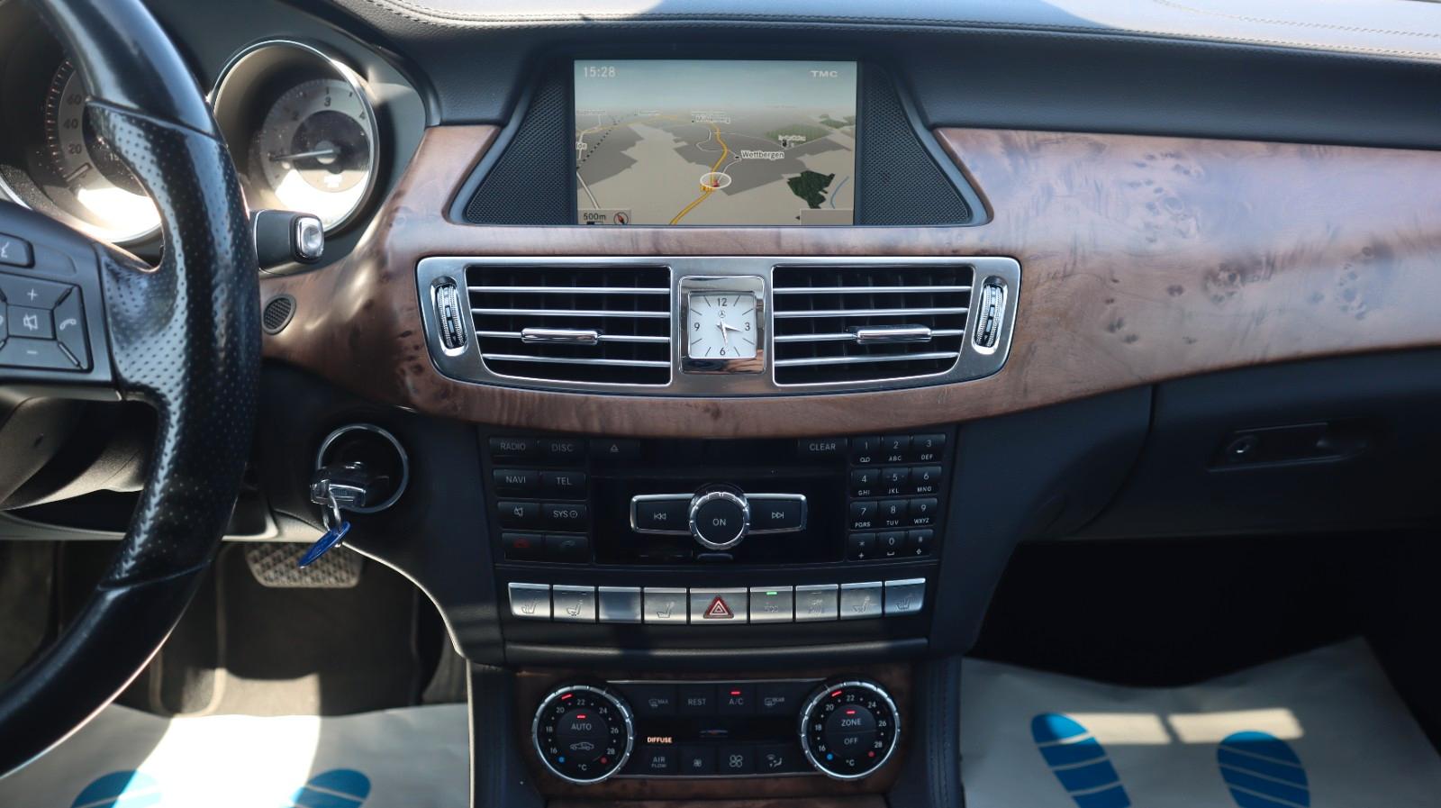 Mercedes-Benz CLS 250 CDI SB COMAND Leder Sitzbel. LED Kamera