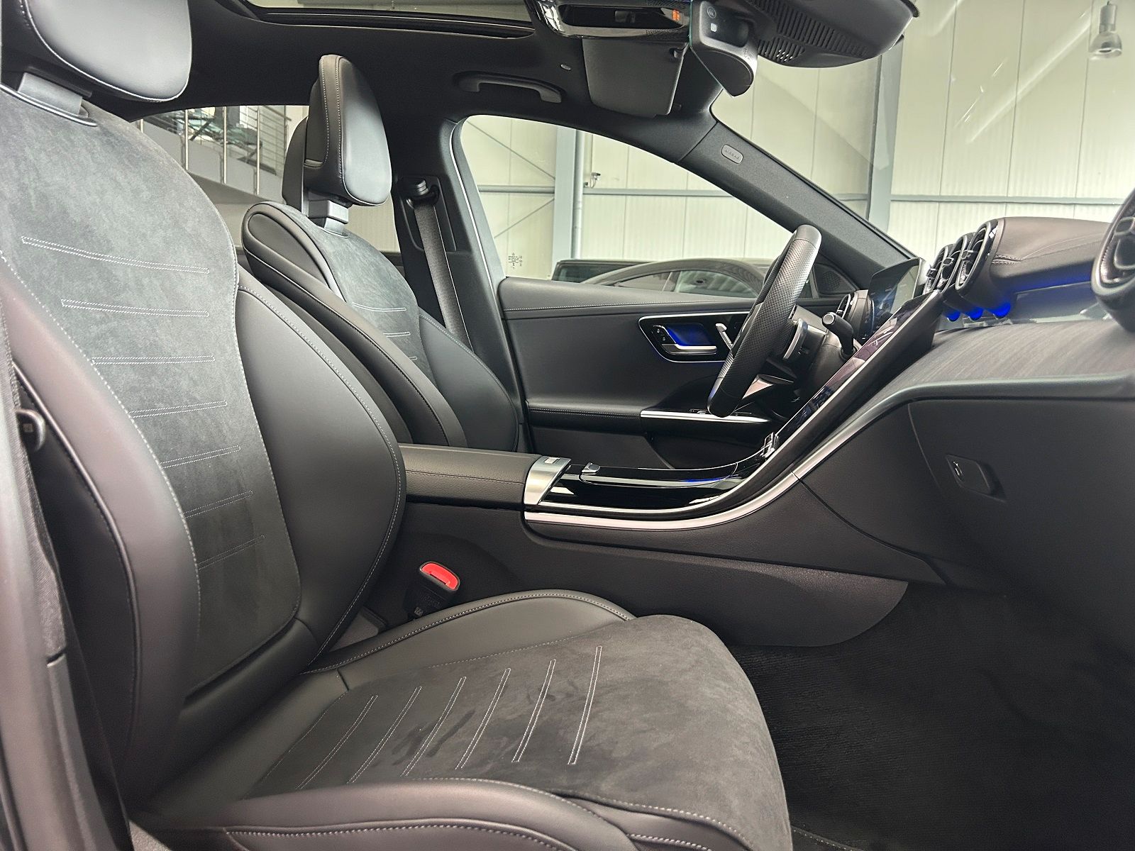 Mercedes-Benz C 400 - Bild 7