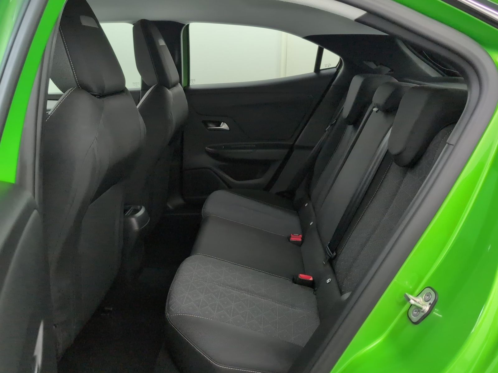 OPEL Mokka 1.2 Turbo Edition Kamera CarPlay – Bild 9