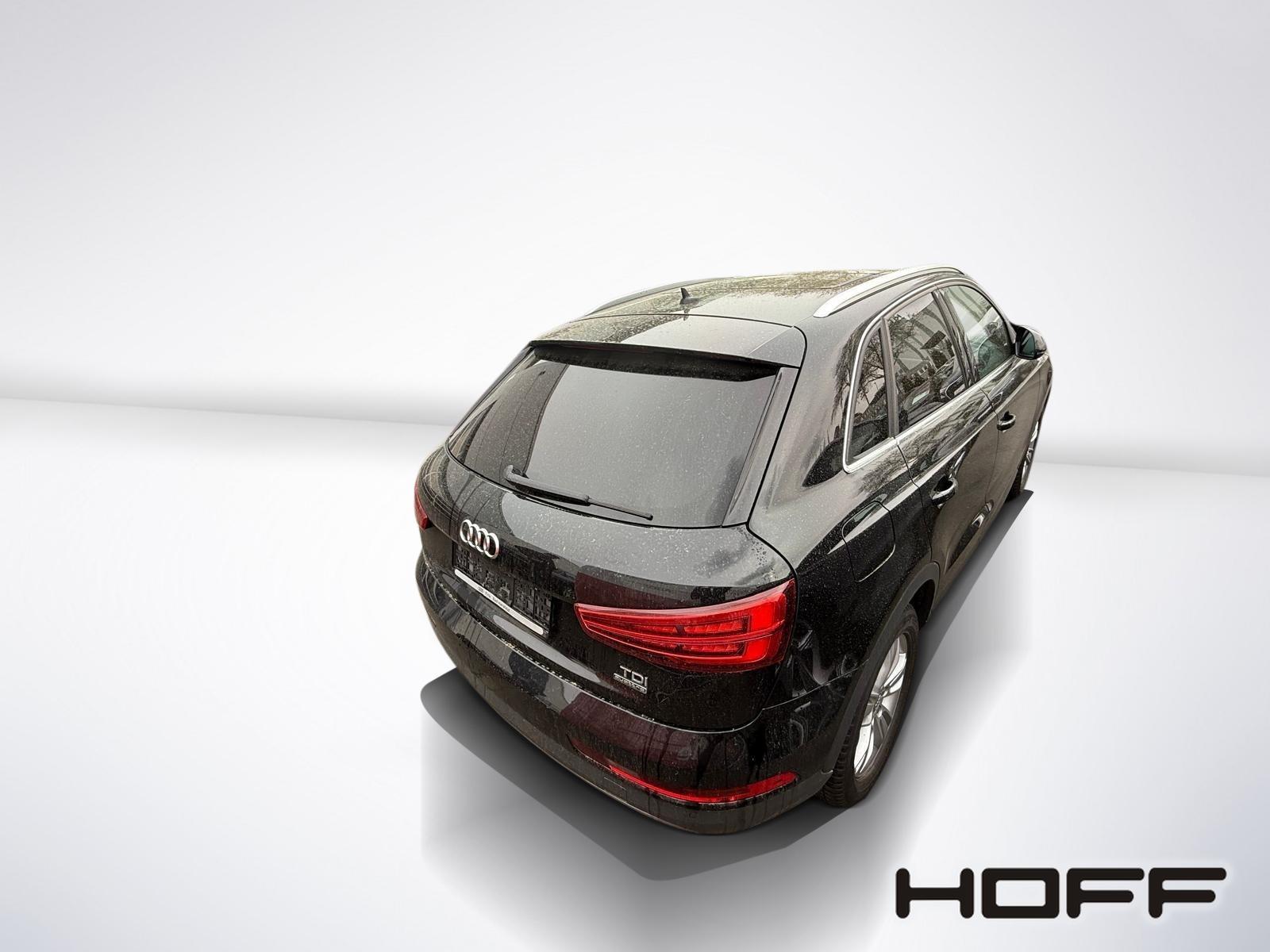 Audi Q3 2.0 TDI quatro design Pano AHK NAVI