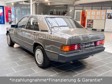 Fahrzeugabbildung Mercedes-Benz 230*1.Hand*Oldtimer H-Kennzeichen*5.Gang*Servo*