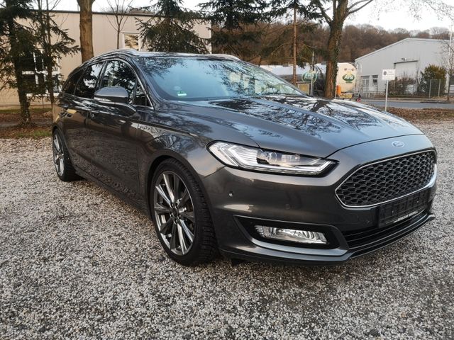 Ford Mondeo Vignale Leder,LED,20Zoll,PDC,DAB,10"Displ