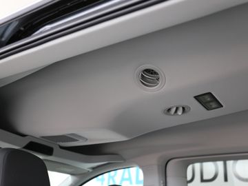 Volkswagen Caddy Maxi eHYBRID DSG LED FLÜGELTÜR 7SITZ AHK