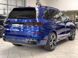 BMW X7 M60i*MASSAGE*STDHZG*AHK*LEDER*GLAS* - BMW X7 M60 in Wuppertal