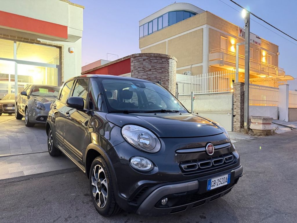 Image of Fiat 500L Cross