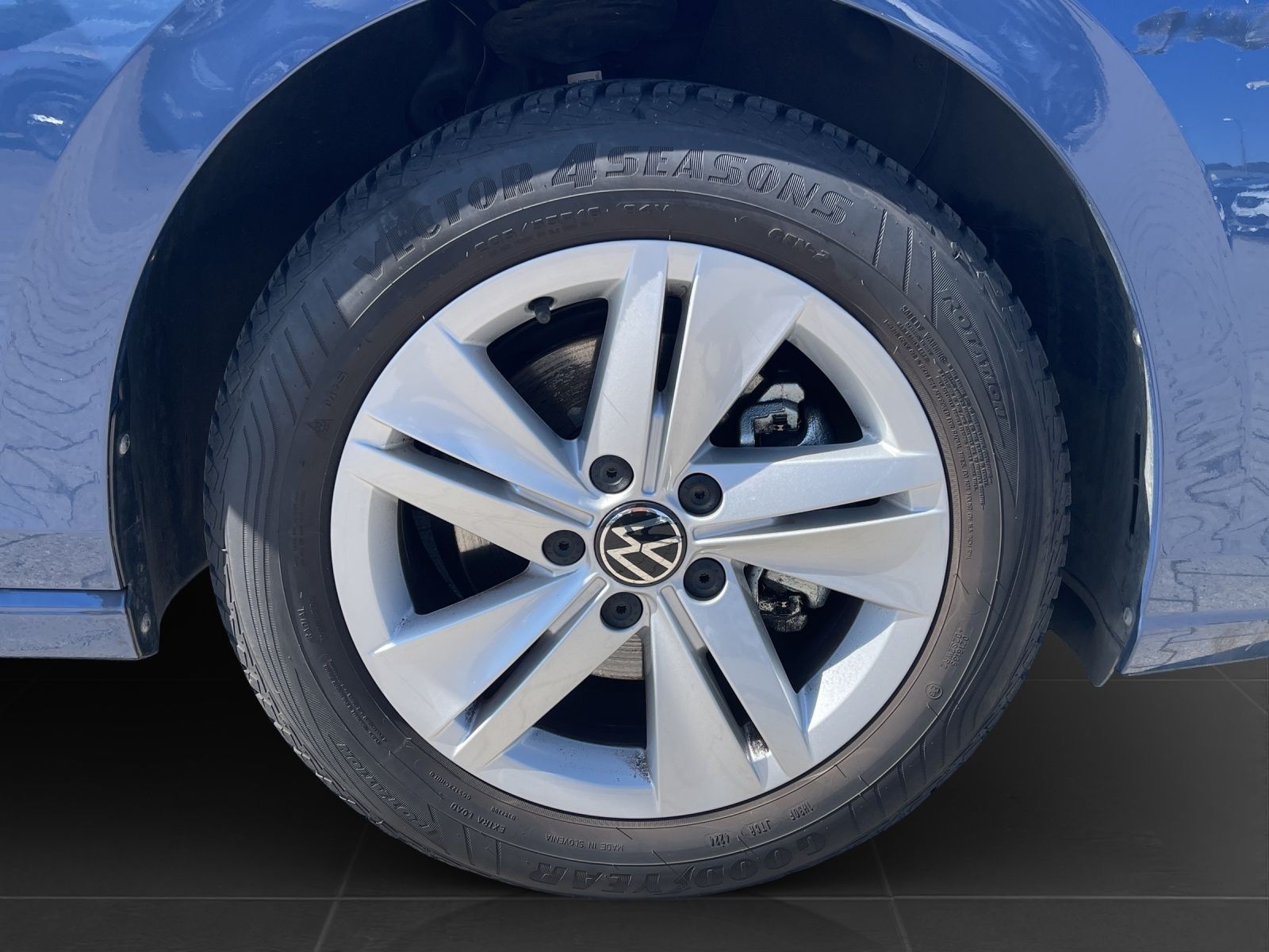 Volkswagen Golf - Bild 8
