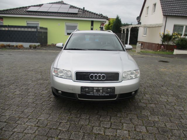 Audi A4 Avant 2.0/8f-Bereift/TÜV NEU