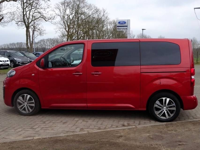 Fahrzeugabbildung Peugeot Expert Traveller 2.0 HDi L2 Business VIP+HeadUp+