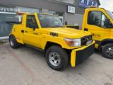 Toyota Land Cruiser 79 4,2d Abschlepp hubbrill - Toyota Kastenwagen