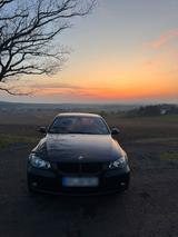 BMW E90 320D - BMW 320: 320d E90