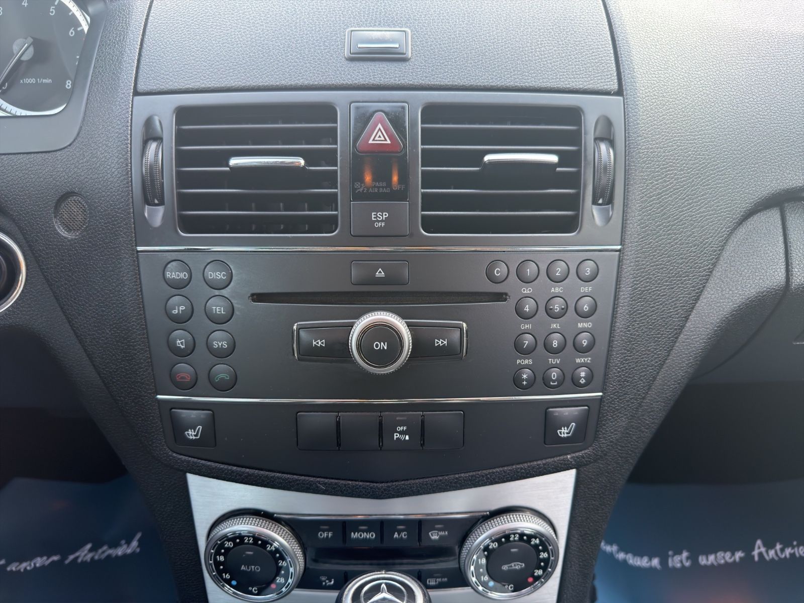 Fahrzeugabbildung Mercedes-Benz C 180 T BlueEfficiency/Klimaautom./PDC/