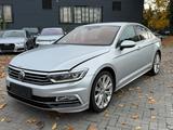 Volkswagen Passat Highline R LINE 2.0 TDI /AHK/MATRIX/ACC/ - VW Passat Gebrauchtwagen in Braunschweig