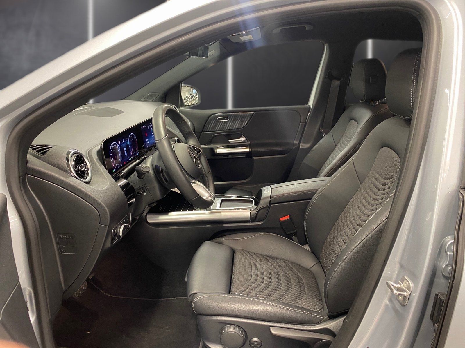 Fahrzeugabbildung Mercedes-Benz B 220 d Progressive*AHK*Totwink*Multibeam*Kamera