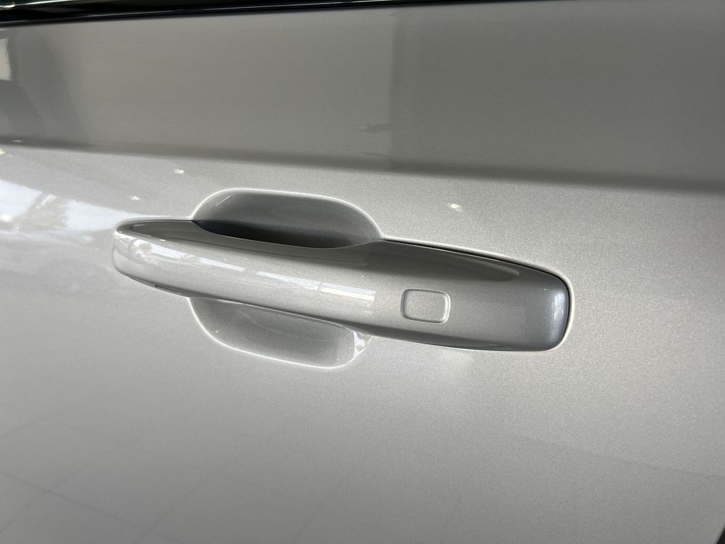 Volvo XC90 T8 Ultra Dark Recharge AWD FourC AHK 22Zoll