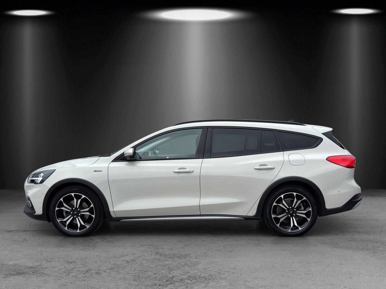 Fahrzeugabbildung Ford Focus 1.0 Active Aut./LED/ACC/KAMERA/NAVI/SHZ/