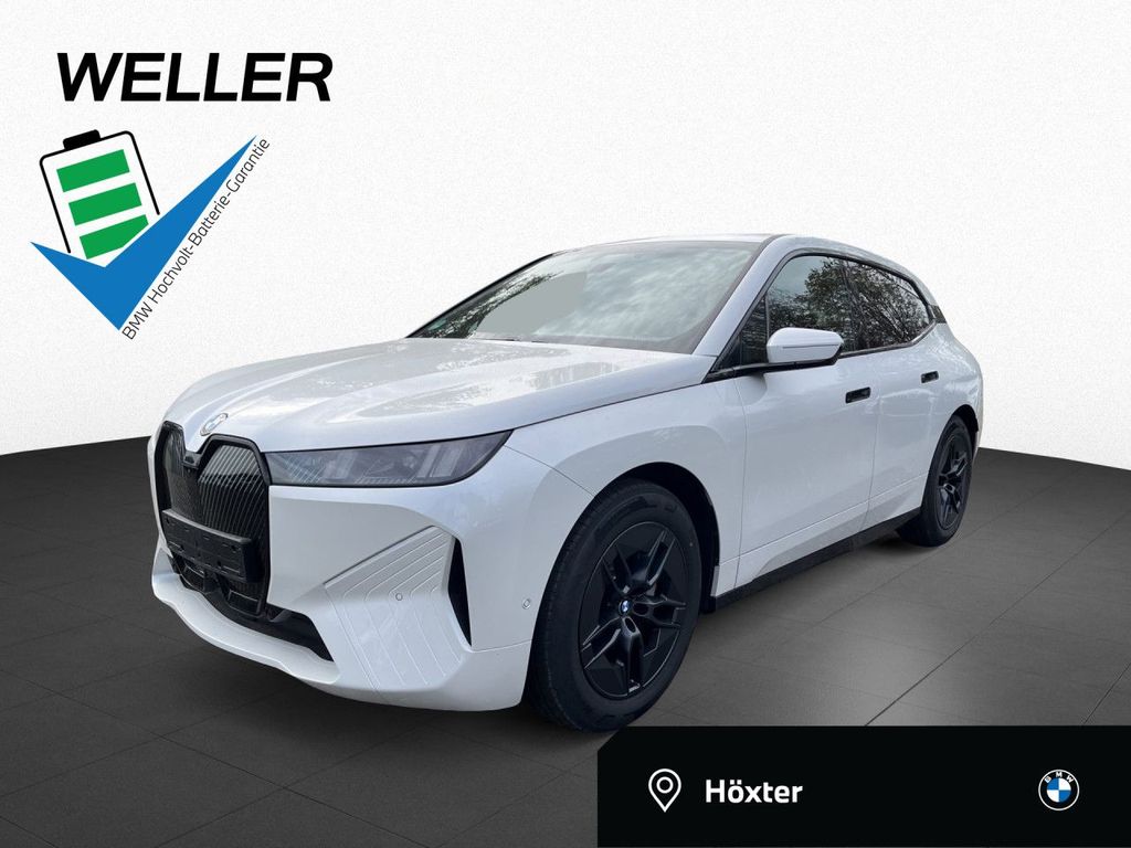 Image of BMW iX