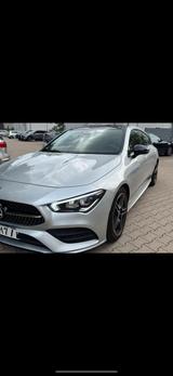 Mercedes-Benz Mercedes Benz 200 CLA AMG-Line Top Zustand... - Mercedes-Benz 200 Kombi Gebrauchtwagen
