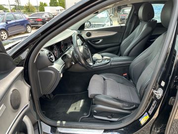 Mercedes E 220 - 9