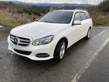 Mercedes-Benz E 250 CDI 4MATIC T   AHK, Airmatic/Pano/Standh. 