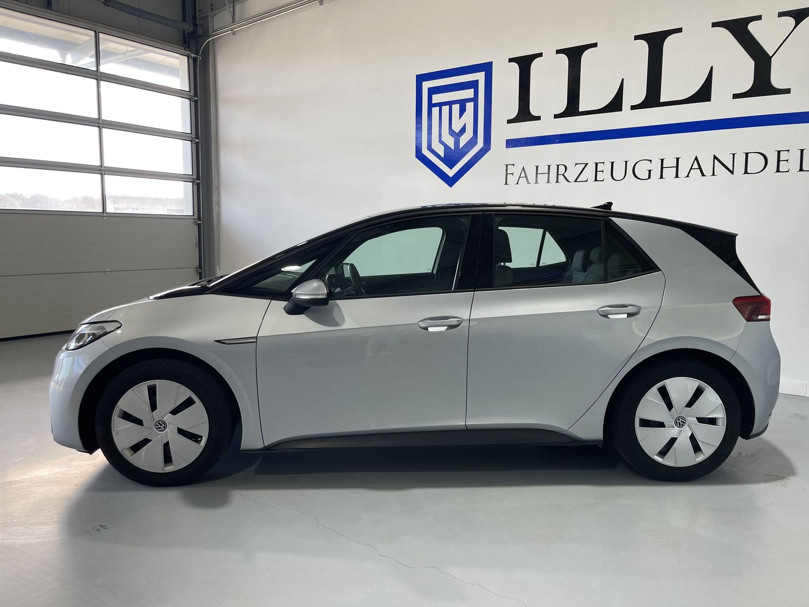 Fahrzeugabbildung Volkswagen ID.3 Pure Performance 110 kW*LED*Navi*Spur*