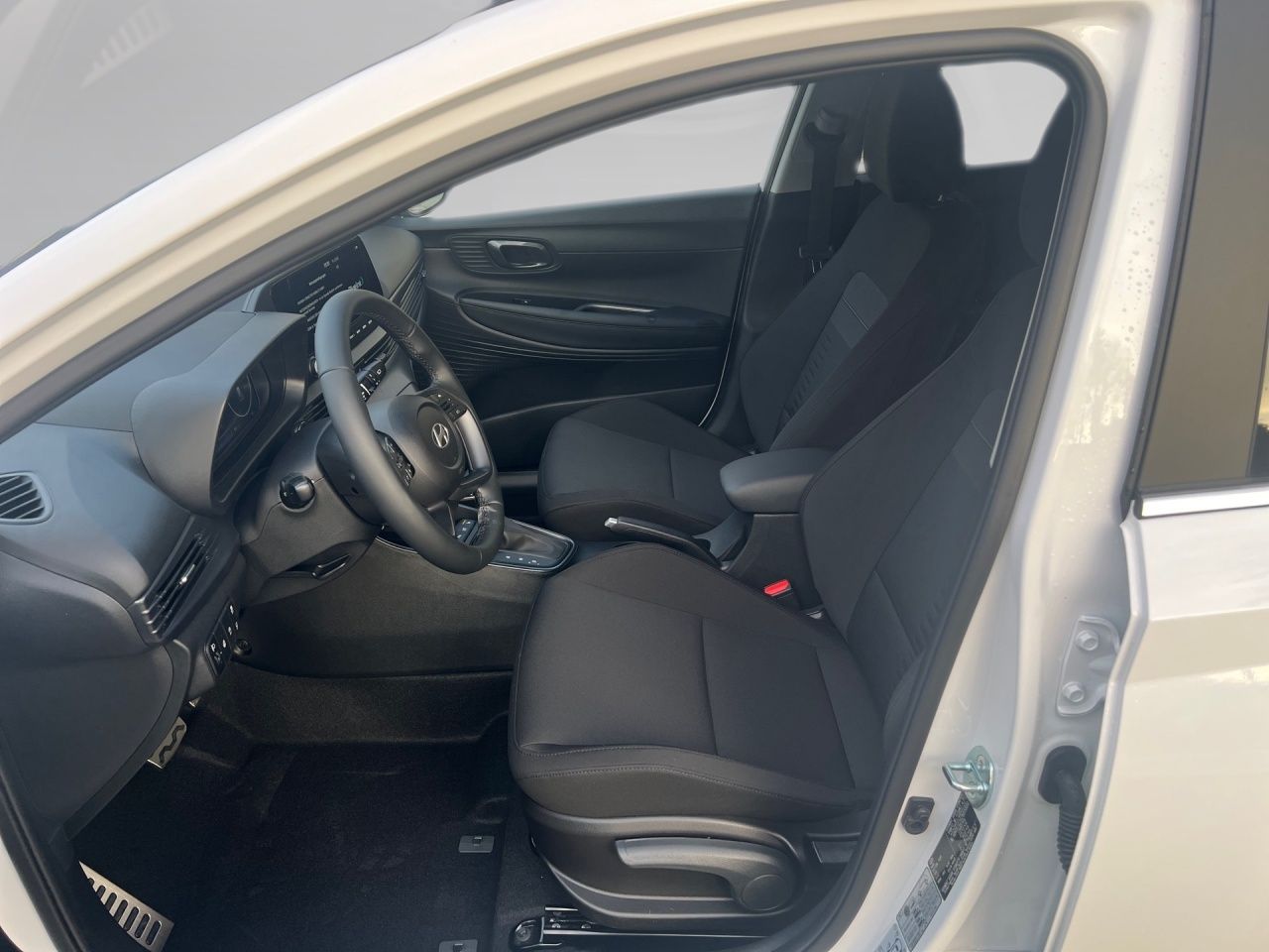 Fahrzeugabbildung Hyundai BAYON PRIME *VOLL-LED*SHZ*LHZ*BOSE*NAVI*RADIO*BT