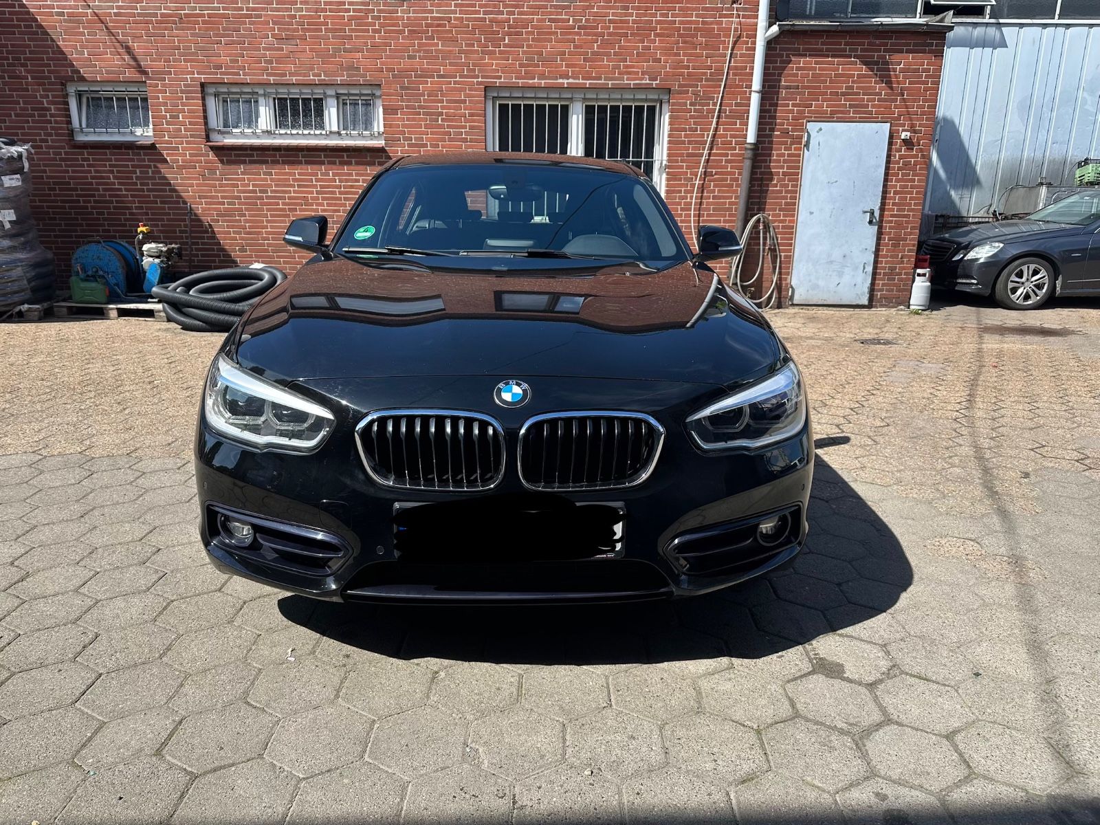 BMW 118i F20 LCI TÜV 06/28