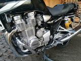 Yamaha XJR 1300 - YAMAHA XJ