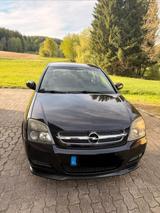 Opel Vectra C GTS; 1,9 cdti schwarz Bj. 2004 - Opel Vectra B mit Diesel-Antrieb