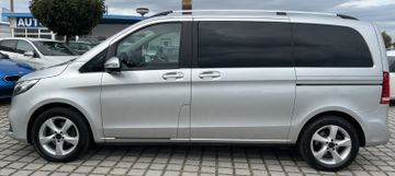 Mercedes V 220 - 7