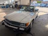 Mercedes-Benz SL 560 US-Modell - Oldtimer: Us