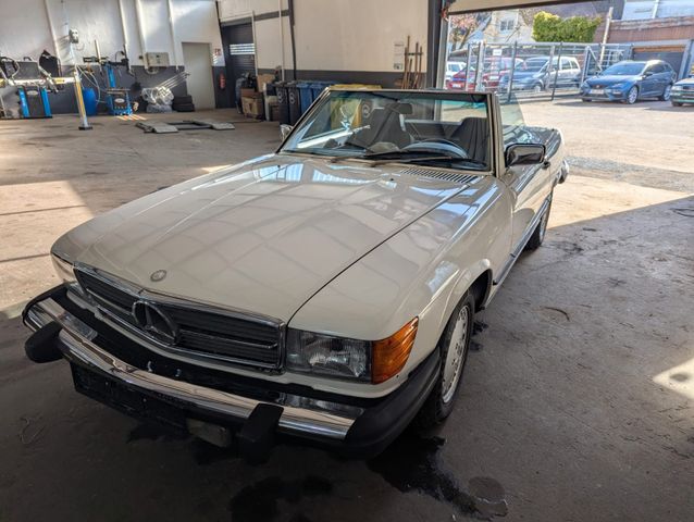 Mercedes-Benz SL 560 US-Modell