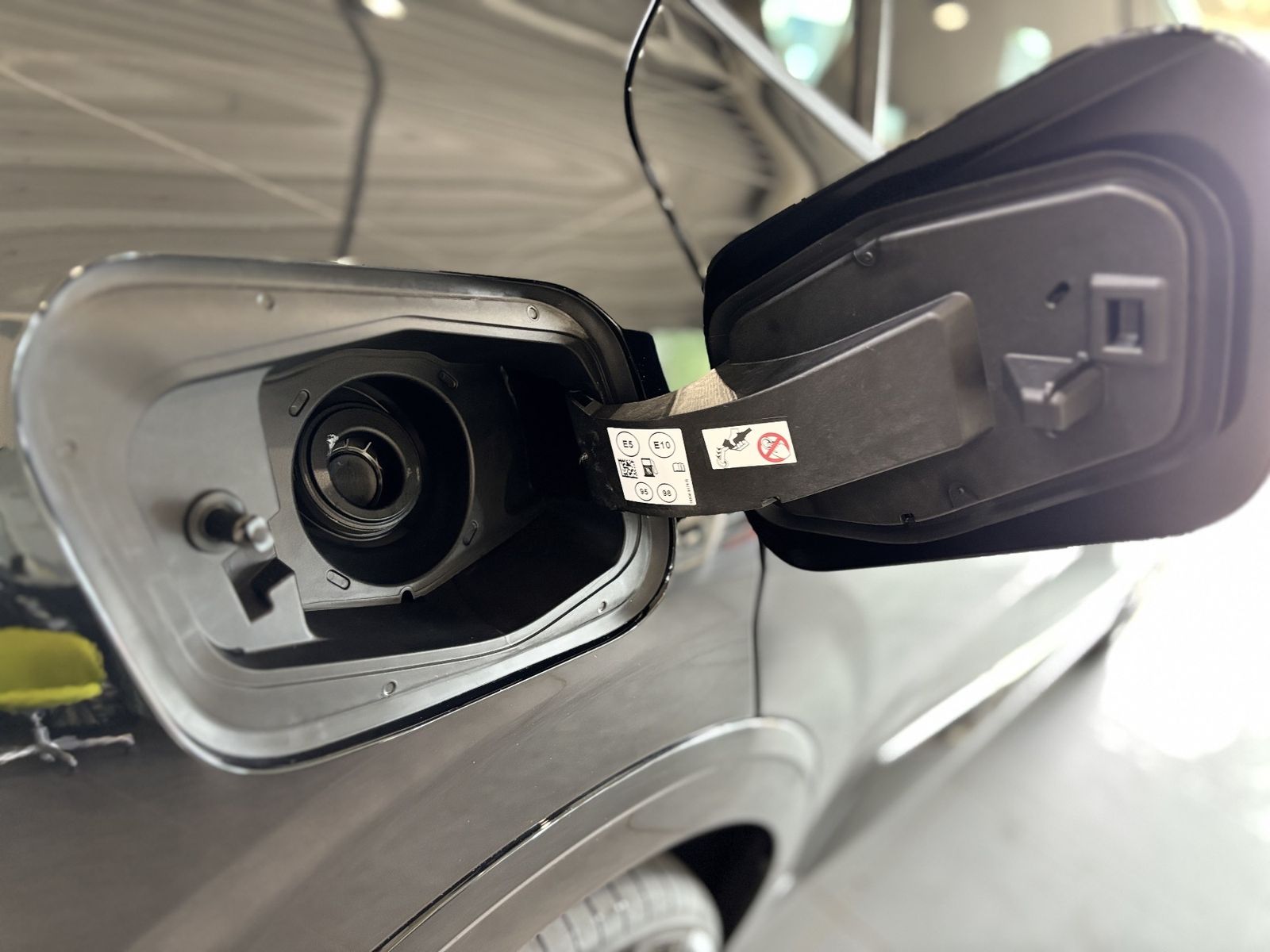 Renault Rafale - Bild 41