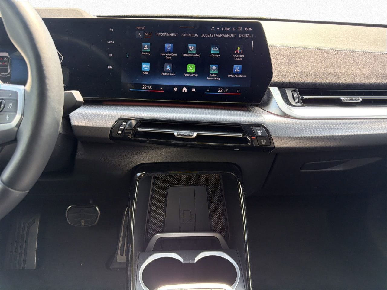 BMW iX2 - Bild 18
